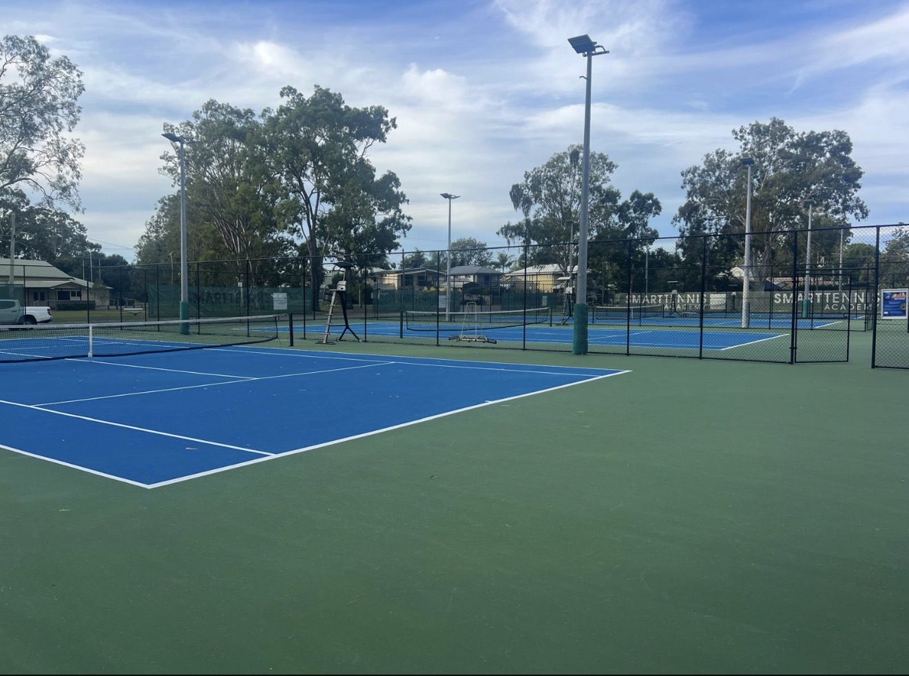 Thorneside tennis courts